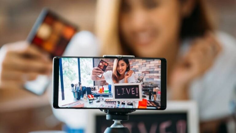 Best SmartPhone for Vlogging